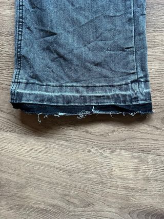 Pantalón tejano flared gris talla M