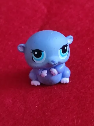 Littlest Pet Shop: Muñeca y 3 Mascotas
