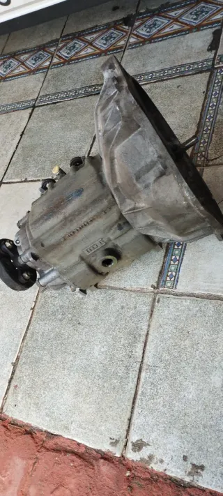 Caja de cambios Mercedes-Benz serie W 114/115