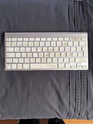 Teclado Inalámbrico Apple Blanco Para piezas