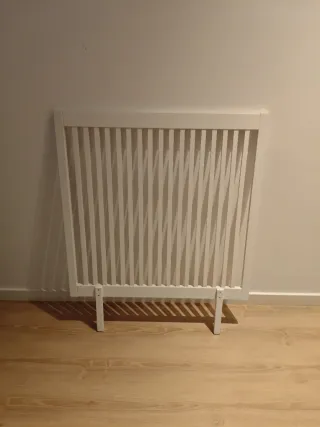 Cabecero de madera blanco