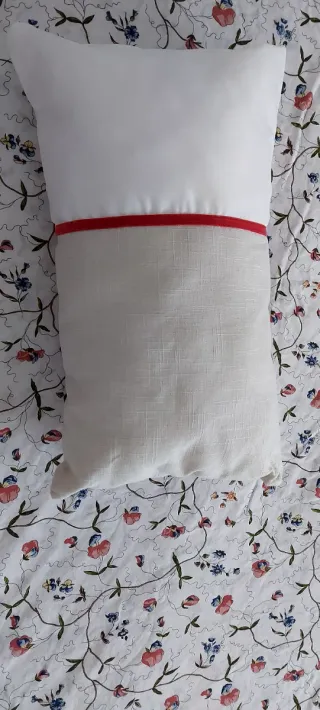 Cojines decorativos florales Ikea