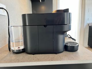 Cafetera Nespresso Vertuo DeLonghi