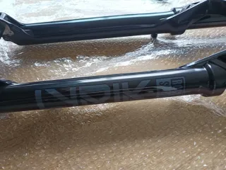 Horquilla RockShox Lyrik