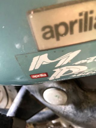 Moto Cruiser Negra y Azul