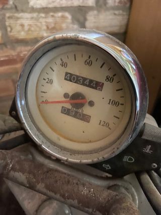 Moto Cruiser Negra y Azul