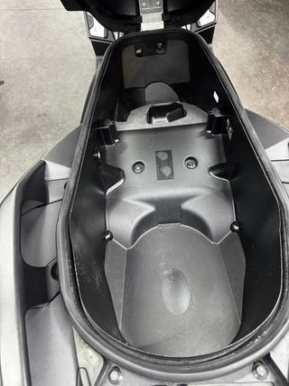 Yamaha XMAX 300 Negra