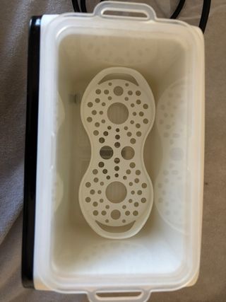 Calentador y Esterilizador de Biberones ZENTAURUS