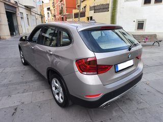 BMW X1 2012