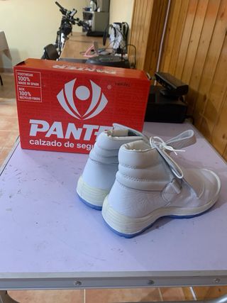 Zapatos de seguridad Pantero blancos