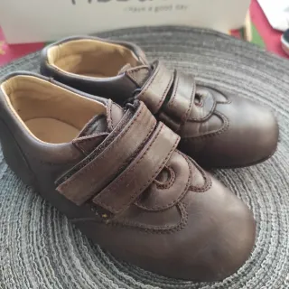 Zapatos marrones Talla 26