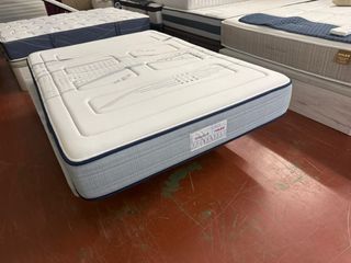 Base tapizada y colchón Flex Singapur 135x190