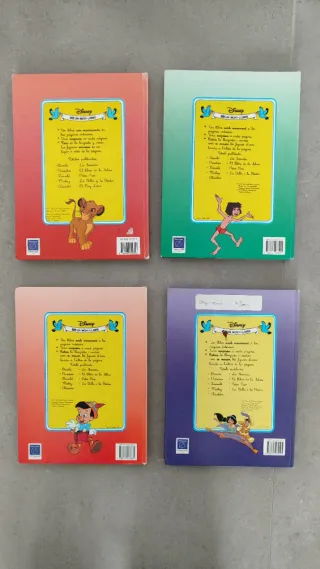 Contes clàssics Disney amb pestanyes de moviment.