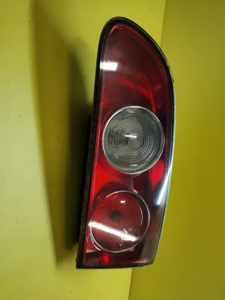 PILOTO TRASERO DERECHO PORTON SEAT IBIZA 6L