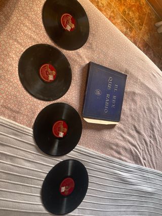 Album di vinile antico, 2 dischi, 16 e 4