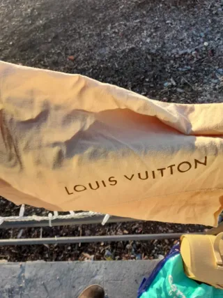 Borsa Louis Vuitton Soufflot Gialla in Epi.