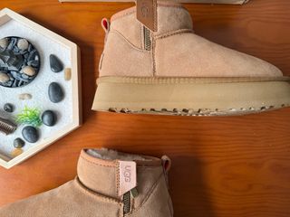 Botas UGG Beige/Marrón con Plataforma