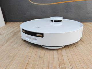 ECOVACS T30 PRO OMNI Robot Aspirador y Fregasuelos