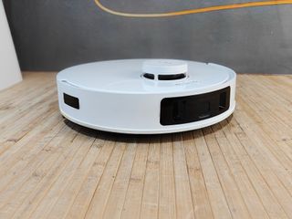 ECOVACS T30 PRO OMNI Robot Aspirador y Fregasuelos