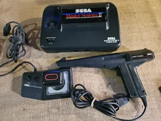 Sega Master System II Console + Acessórios