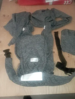 Mochila Portabebés Chicco Boppy Gris