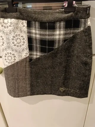 Falda Desigual gris lana patchwork