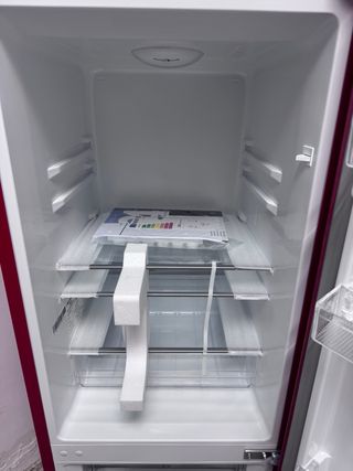 Nevera Hanseatic 143cm con garantía y transporte