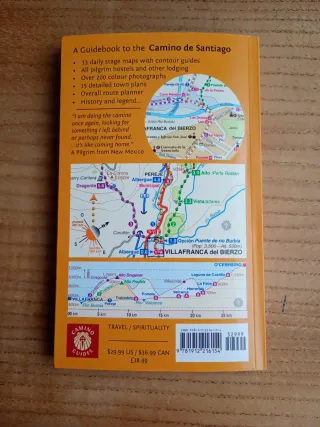 A Pilgrim's Guide to the Camino de Santiago (Ca...