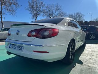 Volkswagen Passat CC 2.0 TDI 140cv DPF