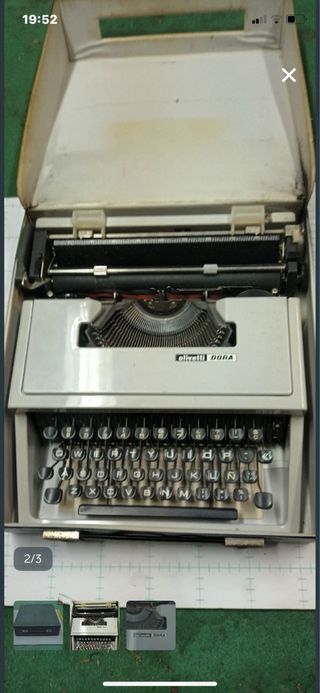 Máquina de escribir Olivetti Lettera 35