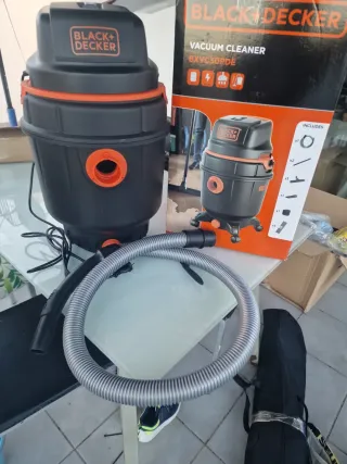 Aspiradora Black+Decker BXVC30PDE