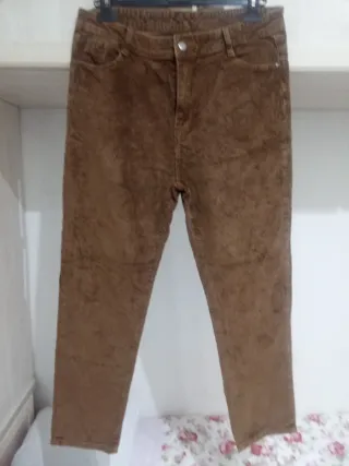 Pantalón de pana marrón Más Mengfu