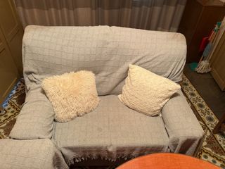 Sofá 3+2 plazas gris(Leer bien la descripción)