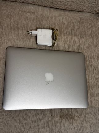 MacBook Air 13.3’ 2015