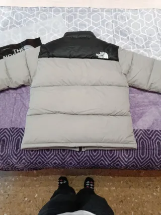 Chaqueta The North Face Gris y Negra