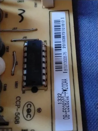 40-ES2822-PWE1XG - Fuente de alimentación - TCL