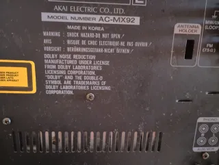 Equipo de Sonido Akai AC-MX92