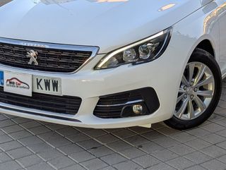 Peugeot 308 1.5BlueHdi 120Cv Automatico Garantía I