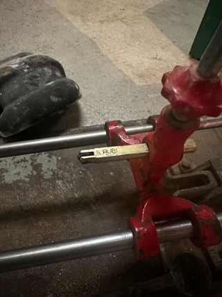 Cortadora de azulejos RUBI