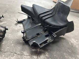 Deflector de aire Mercedes AMG A2464211420 / 1720