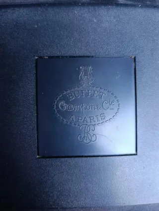 Clarinete Buffet E11