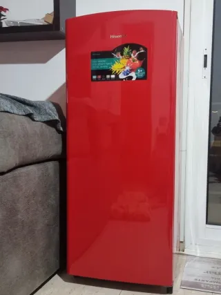 Nevera Hisense Roja