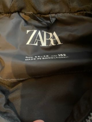 Chaleco acolchado negro Zara 11-12 años