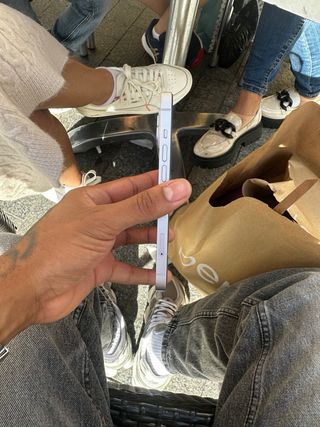 iPhone 14 - 1 año de uso