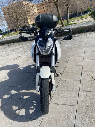 Keeway RKF 125 Blanca