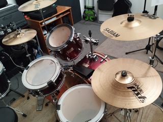 Batería Mapex V Series Completa