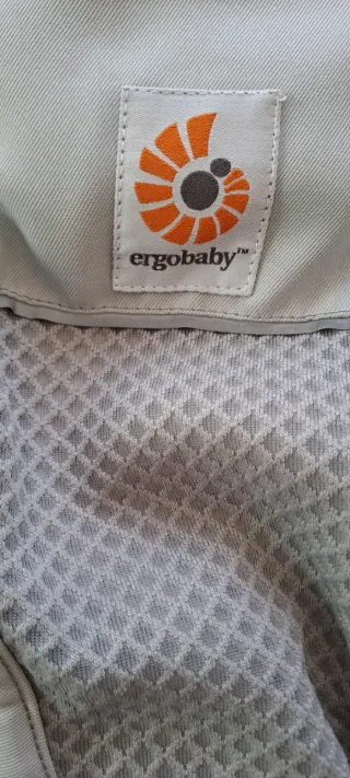 Mochila Portabebés Ergobaby Soft Flex Gris