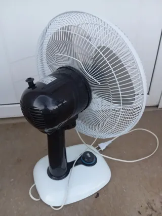 Ventilador Orbegozo blanco