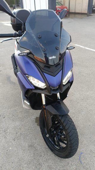 Aprilia sr gt 125