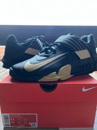 Nike Savaleos Black Gold Talla 42